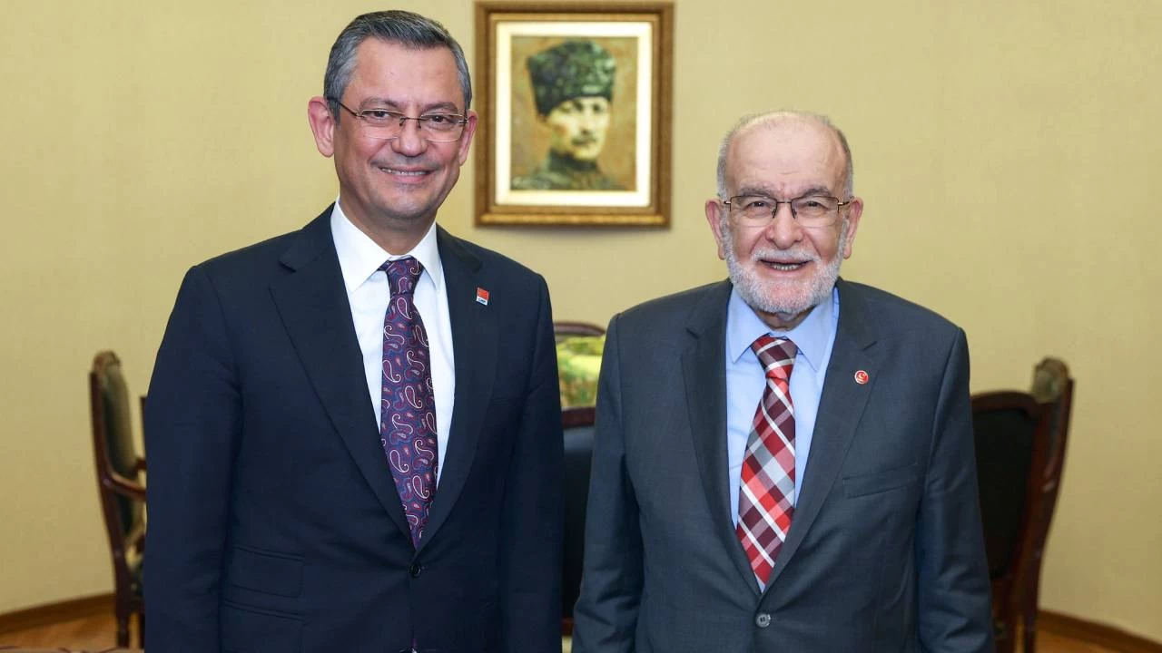 Karamollaoğlu'ndan Özgür Özel'e ziyaret