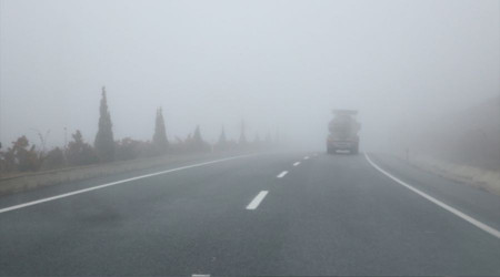 Kastamonu'da görüş mesafesi 30 metreye düştü