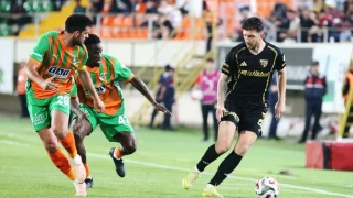 Kayserispor, 11 y�l aradan sonra S�per Lig'e veda etti