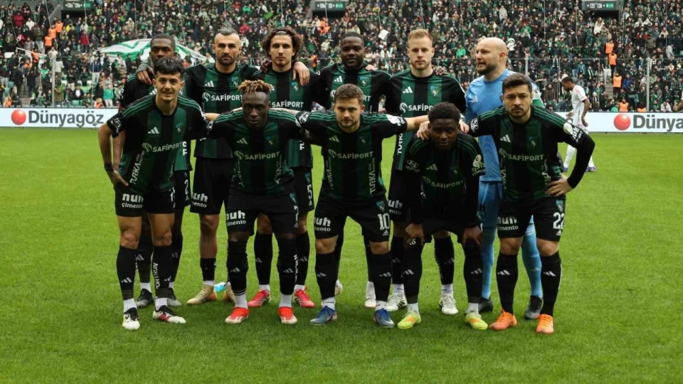 Kocaelispor ligde ikici yar�ya daha iyi ba�lad�