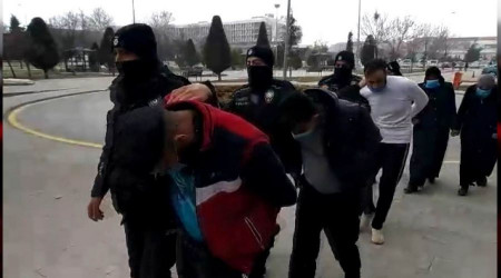 Konya'da zehir tacirlerine operasyon: 5 tutuklama