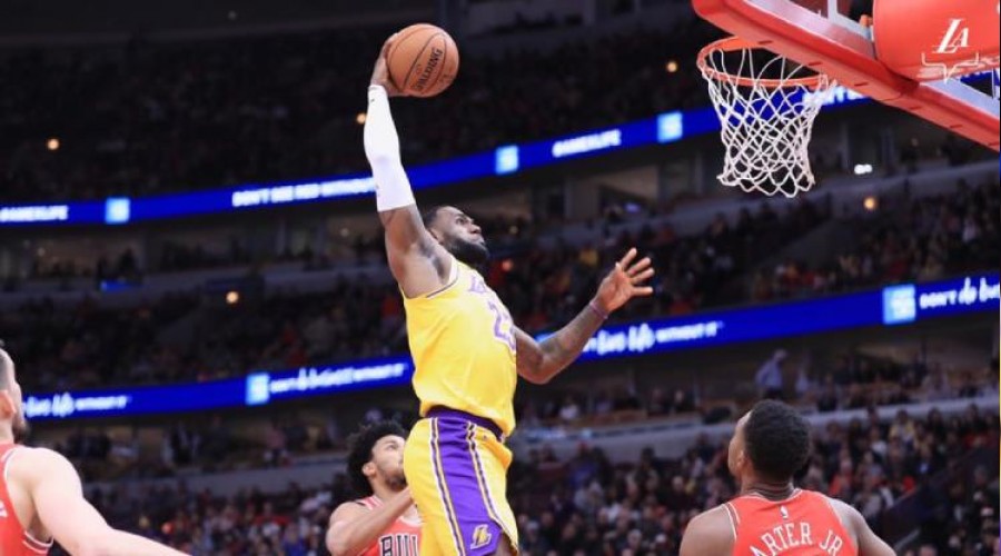 Lakers'ın LeBron James'i var