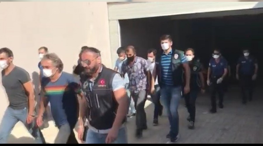 Operasyonlarda 383 şüpheli yakalandı