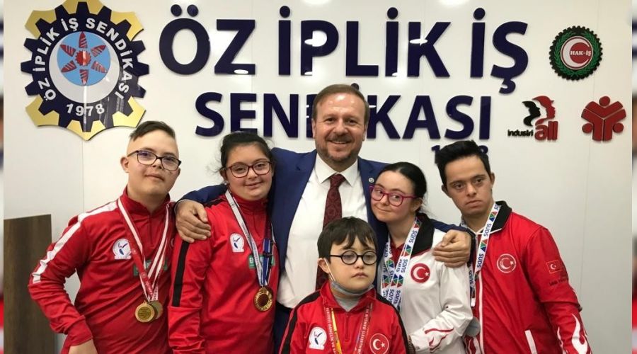 Öz-İplik-İş Sendikasından anlamlı etkinlik