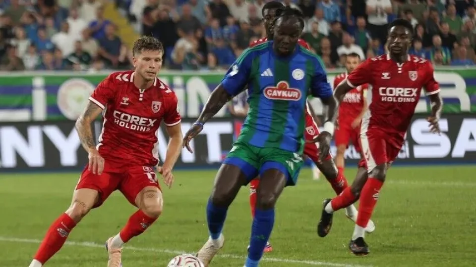 Samsunspor, deplasmanda Rizespor'u 2-0 yendi