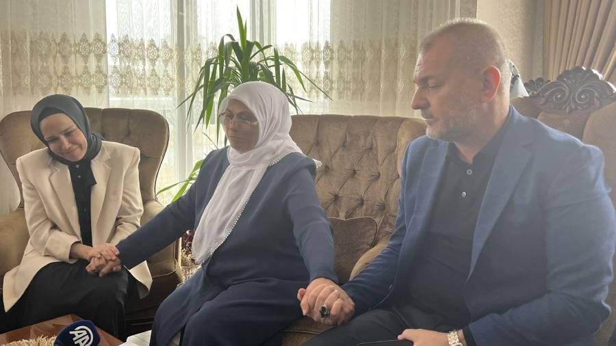 Samuray kılıcıyla öldürülen Başak Cengiz için mevlit okutuldu