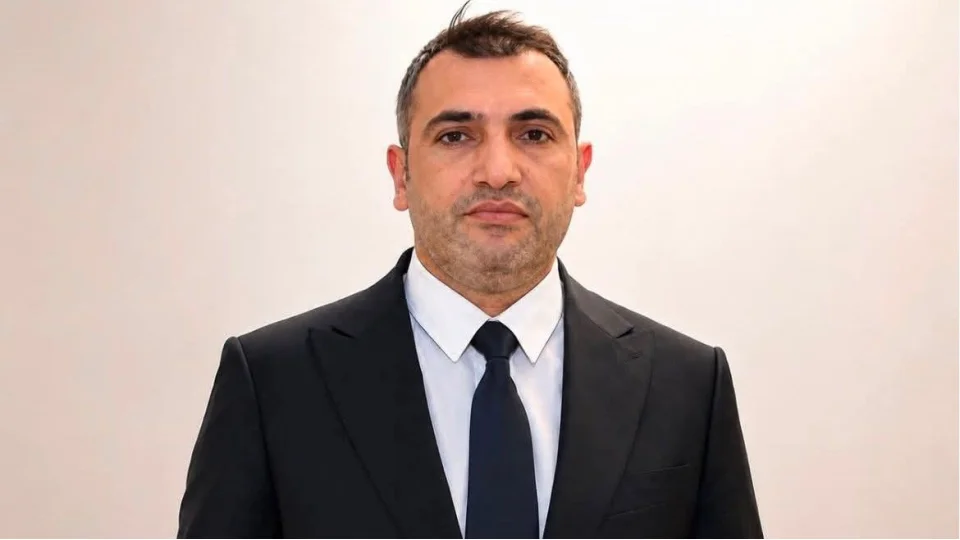�anl�urfa'da intihar giri�iminde bulunan daire ba�kan� tedavi g�rd��� hastanede hayat�n� kaybetti