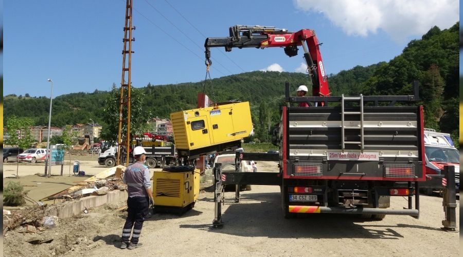 Selden etkilenen köylerin tamamına enerji veriliyor