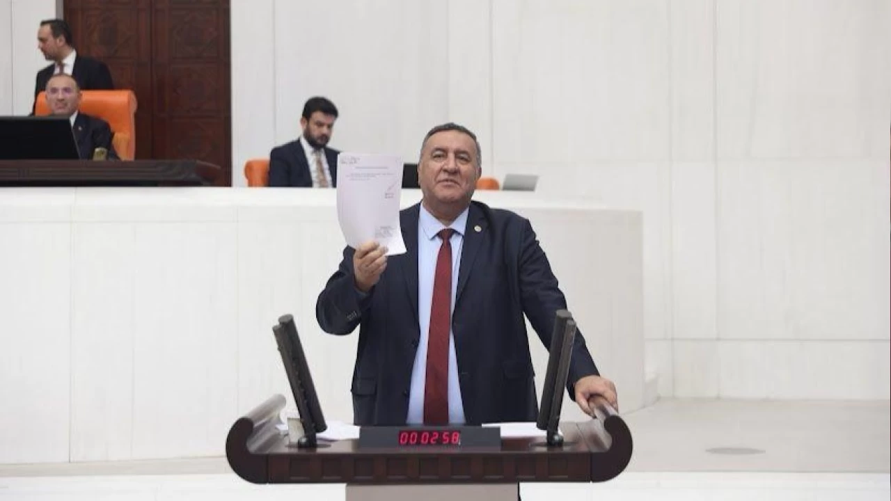 'Suriyeliye verilen haklar emeklimize verilmiyor'
