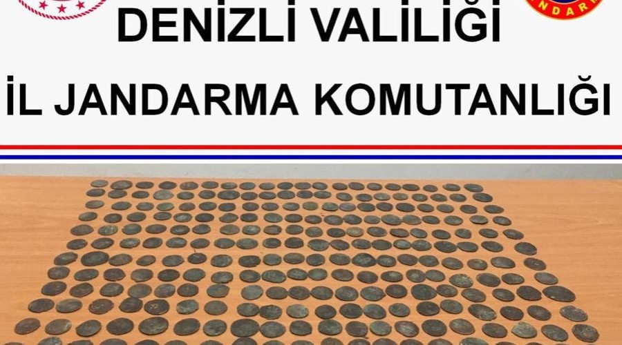 Tarihi eser satmak isterken yakalandılar