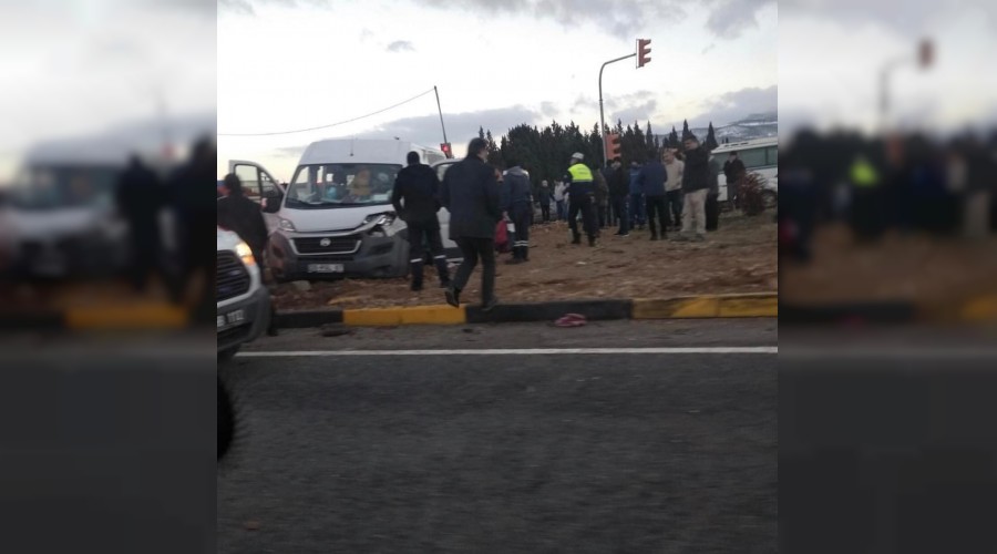 T�r k�rm�z� ���kta deh�et sa�t�