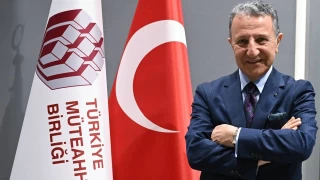 TMBB Başkanı Erdal Eren: Senede 3 milyon beyaz yakalıya ihtiyacımız yok ama 3 milyondan fazla mavi yakalıya ihtiyaç var
