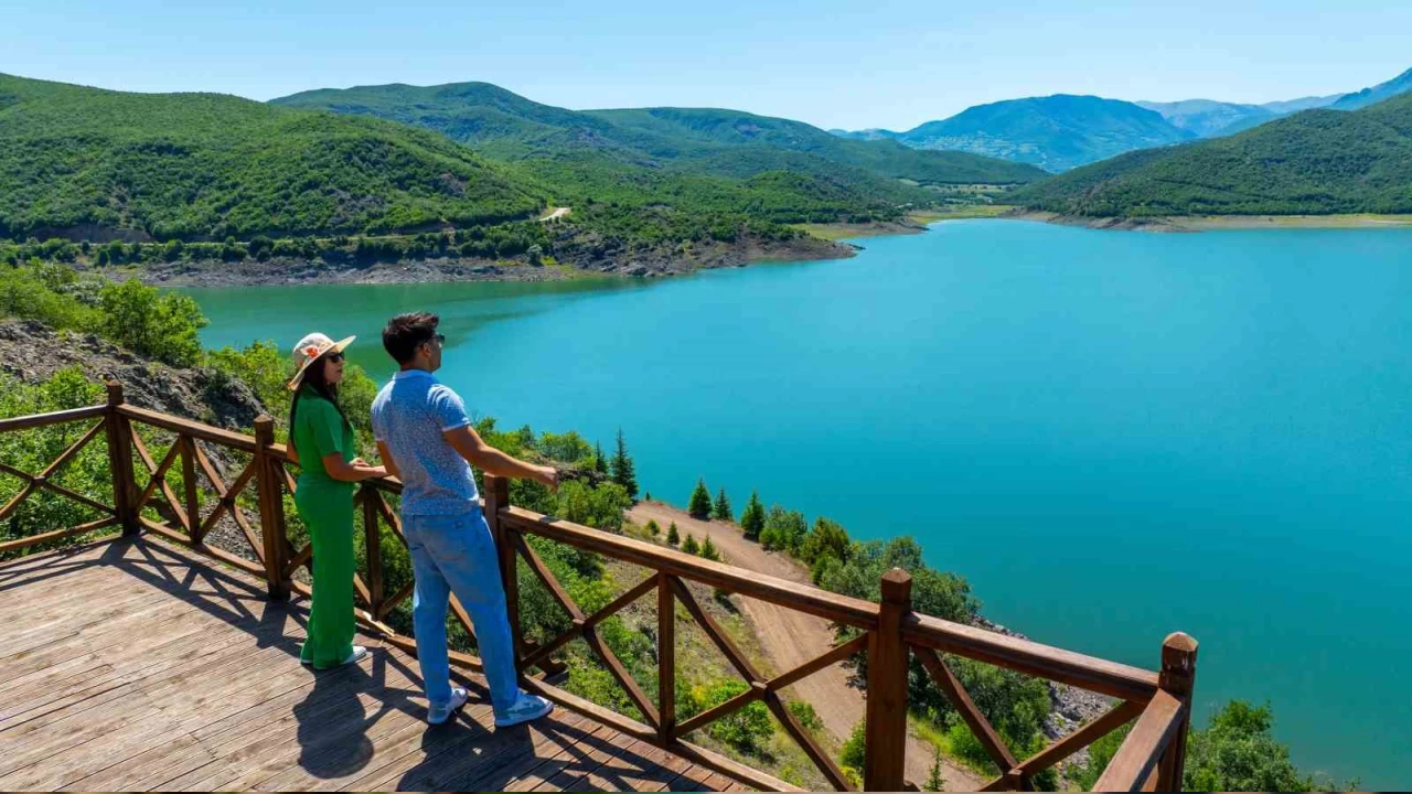 Tufantepe, do�a severleri mest ediyor