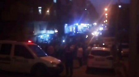 Türk bayrağını indirmeye çalışan kişi tutuklandı