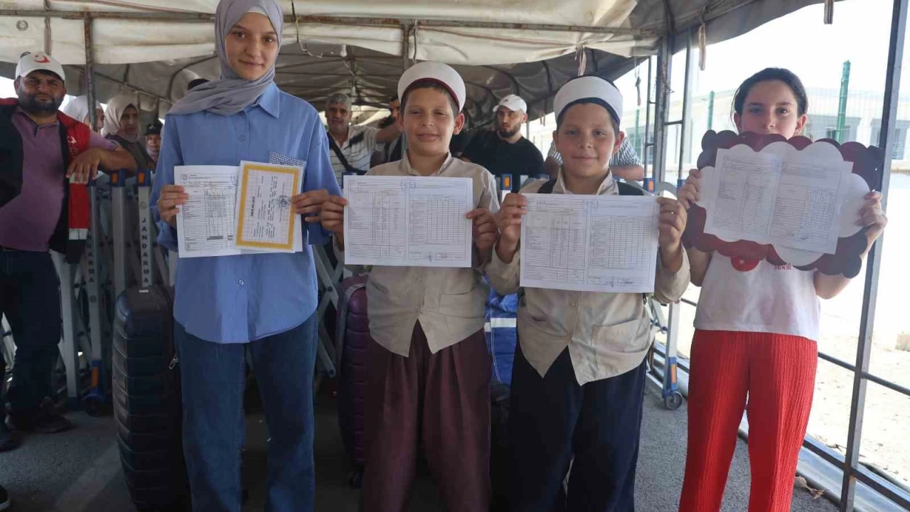 Yaz tatili için Suriye gidiyorlar