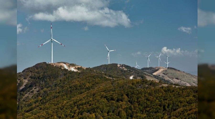 Zorlu'dan enerji hamlesi