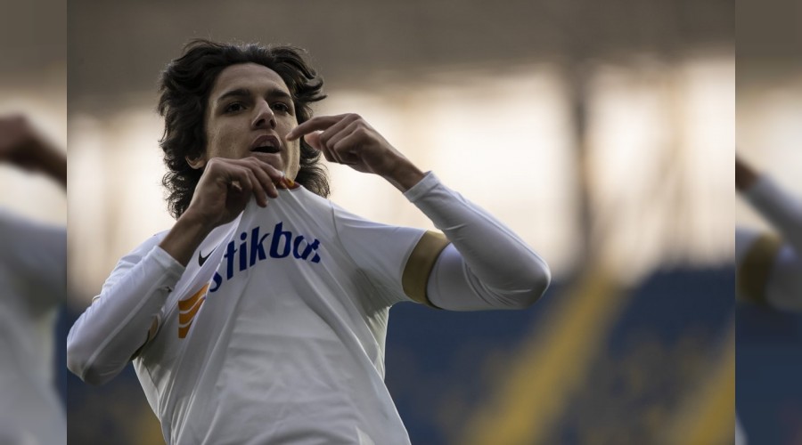 15 ya��nda lig tarihine ge�ti