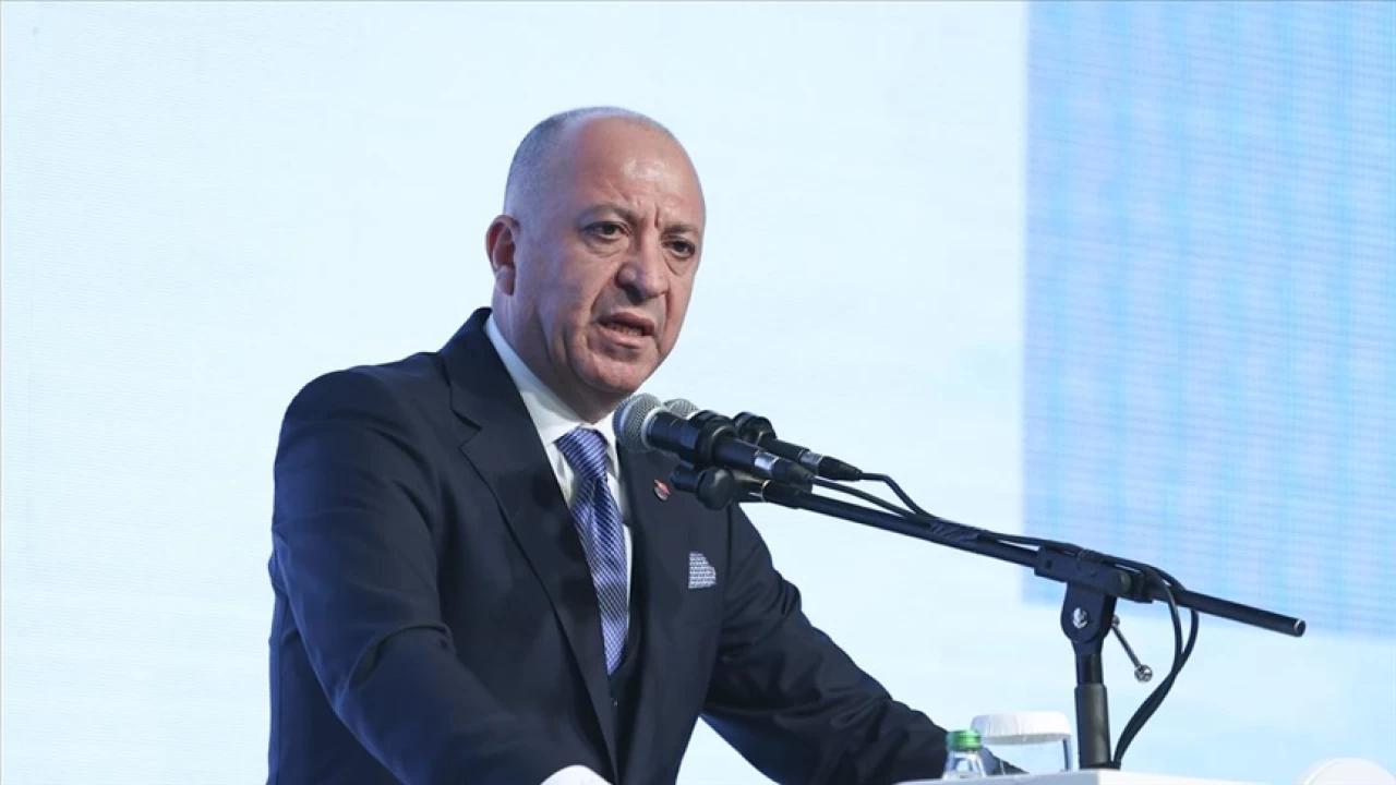 2024'e diken üstünde giriyorlar