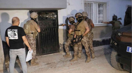 Adana'da DEAŞ operasyonu: 5 gözaltı