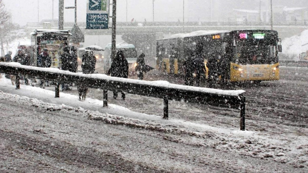 AKOM'dan �stanbul i�in uyar�