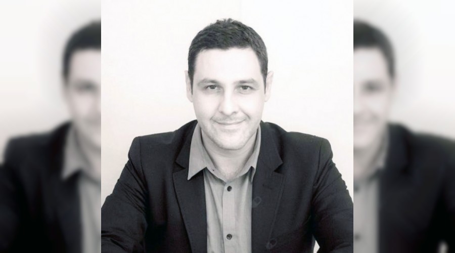 Alın çizgileri yüz ifadesine etki ediyor