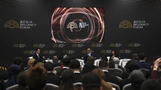 Antalya Diplomasi Forumu ba�lad�