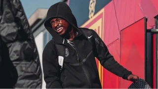 Aslan'dan 'sat�n almal�' kiralama: Prince Amoako Junior