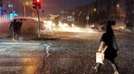Atakum'da sağanağın bilançosu: 112 su baskını