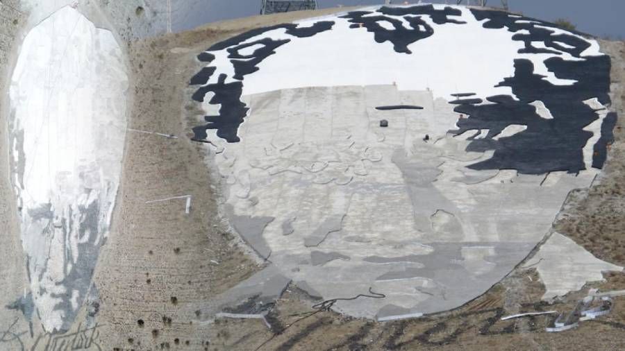 Atatepe'deki Atatürk portresi yenileniyor