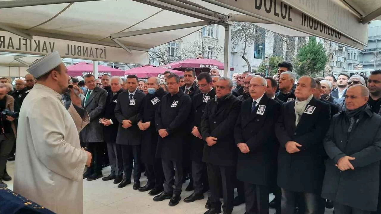 Aysel �ymen son yolculu�una u�urland�