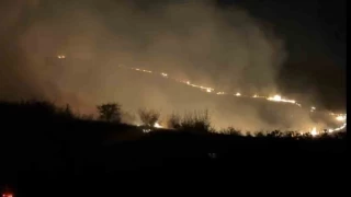 Balıkesir'de alevler geceyi aydınlattı