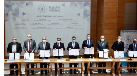 BANÜ Teknopark için imzalar atıldı