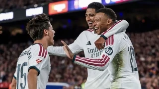 Barcelona'n�n 9 ma�l�k galibiyet serisini bitirdiler