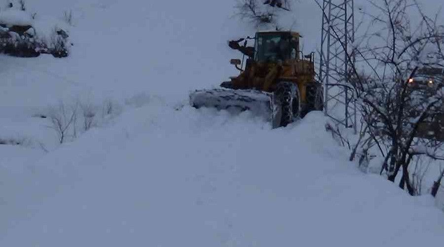 Batman'da kar kal�nl��� 2 metreyi ge�ti