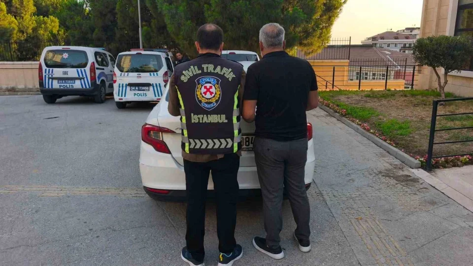 Beylikd�z�'nde trafik magandas�na 182 bin lira ceza