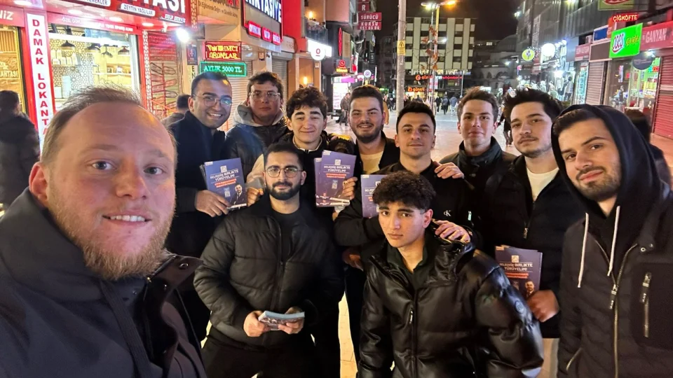 BTP �stanbul gen�li�i metro ��k��lar�nda el ilan� da��tt�