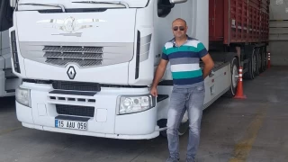 Burdur'da tır sürücüsünün üzerine mermer bloğu düştü