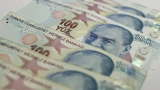 Bütçe mayıs ayında 298,2 milyar TL açık verdi