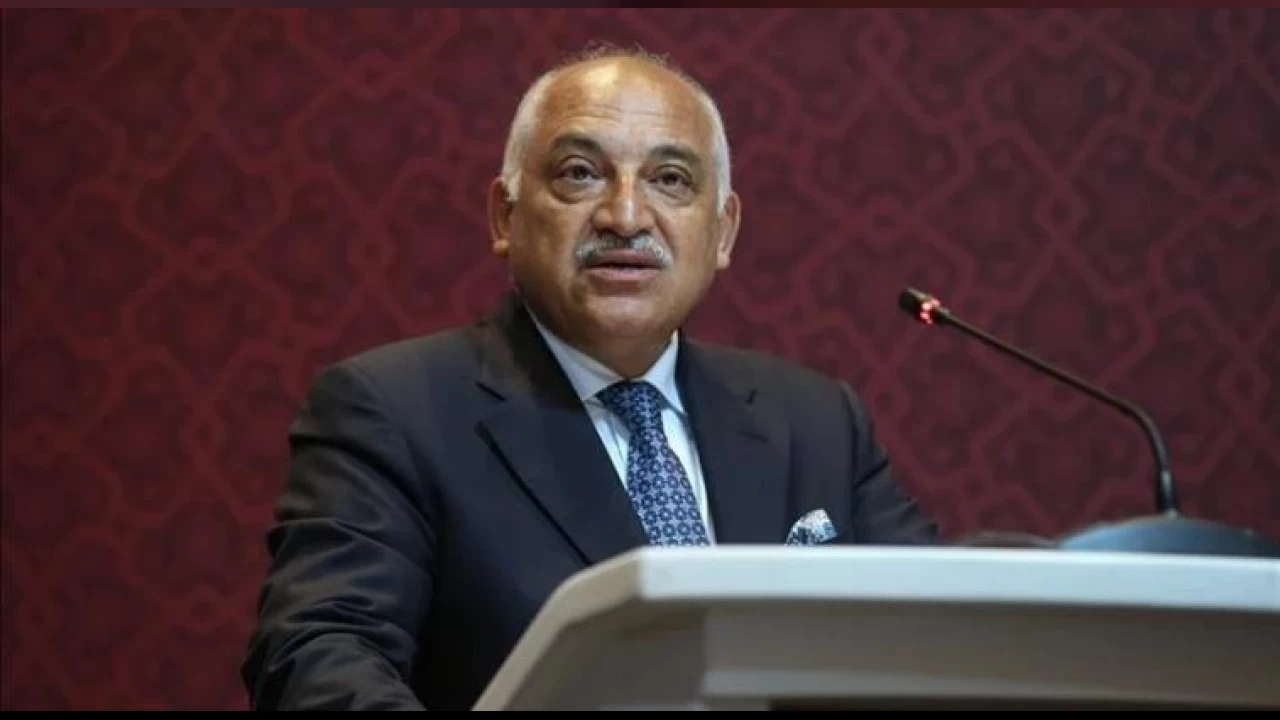 B�y�kek�i se�im bask�s�na dayanamad� 