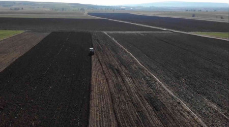 Çiftçilere 'kuraklık' uyarısı: 'Toprak suyunu koruyucu tedbirler alın'