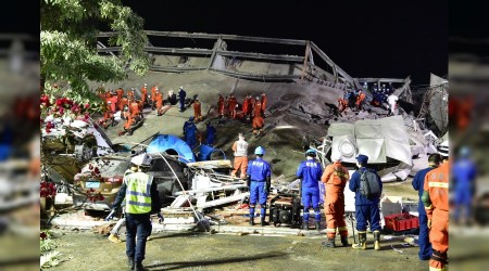 Çöken otelinin enkazından 49 kişi kurtarıldı