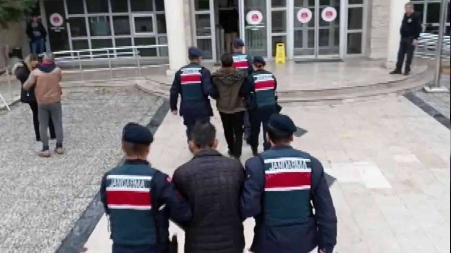 DEAŞ'a para gönderen 4 kişi yakalandı