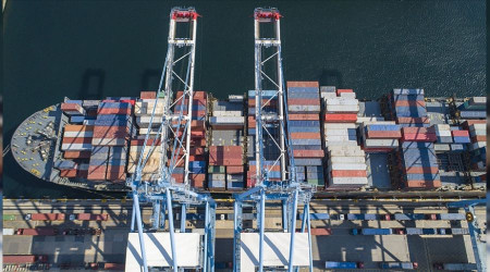 Dış ticaret açığı 32 milyar 351 milyon dolar