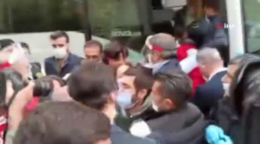 DİSK Genel Başkanı gözaltına alındı