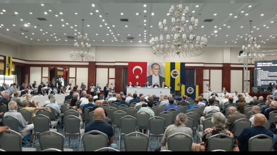 Divan seçiminde Küçük ile Dündar arasında söz düellosu