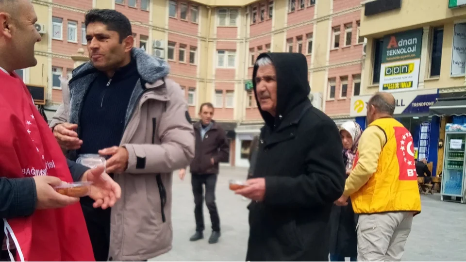 Do�u Anadolu�da Prof. Dr. Haydar Ba� i�in vefa seferberli�i: Erzurum ve Erzincan�da lokma hayr�