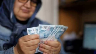 Emeklilere ek zam ödemesinin yapılacağı tarihler açıklandı