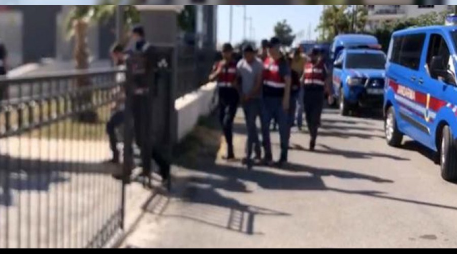 Emeklileri dolandıran çeteye operasyon
