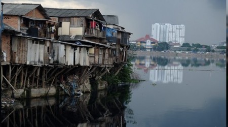 Endonezya'nn yzde 10'u yoksul
