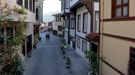 Eski Bursa adım adım ortaya çıkıyor